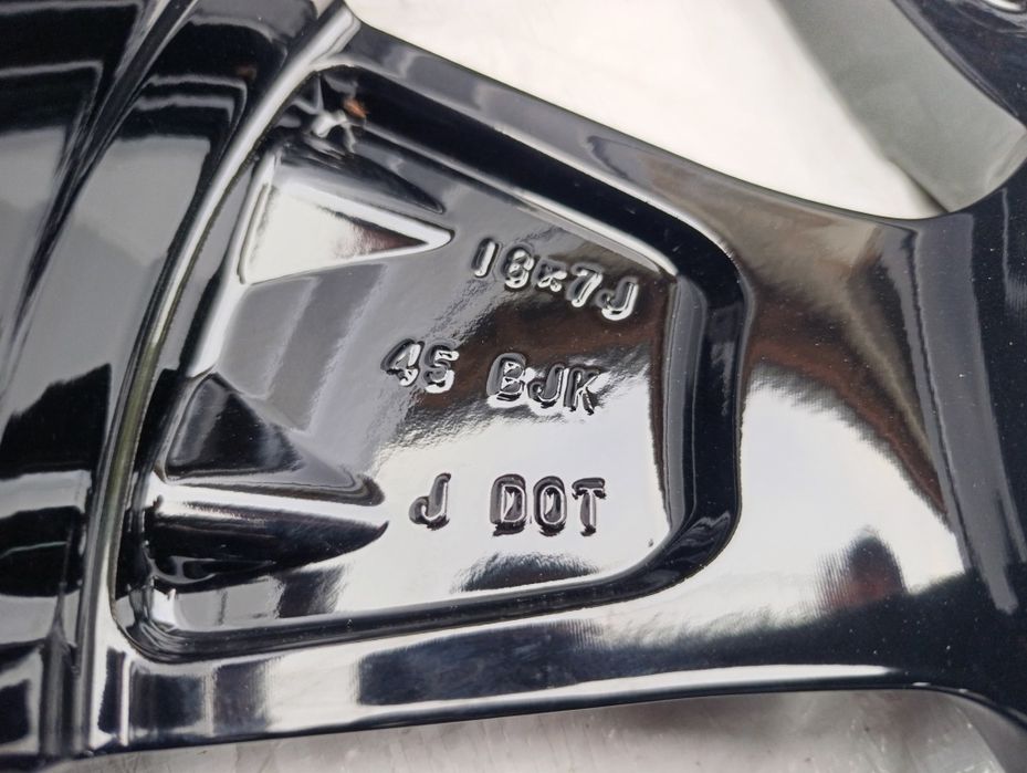 Felgi Aluminiowe 18 Cali Lexus UX oraz NX IS Oryginał