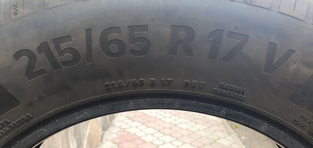 Continental 215/65 R17 2020 рік