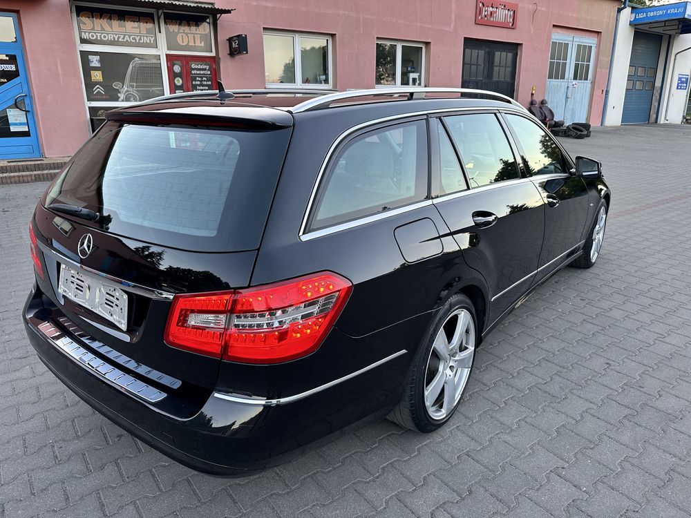 Mercedes e220 cdi amg pak avantgrade bezwypadkowy OKAZJA