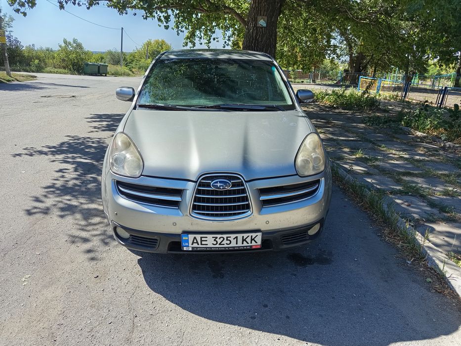 Субару трібека б9