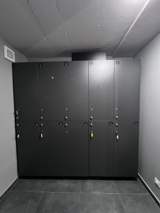 Шафа-роздягальня