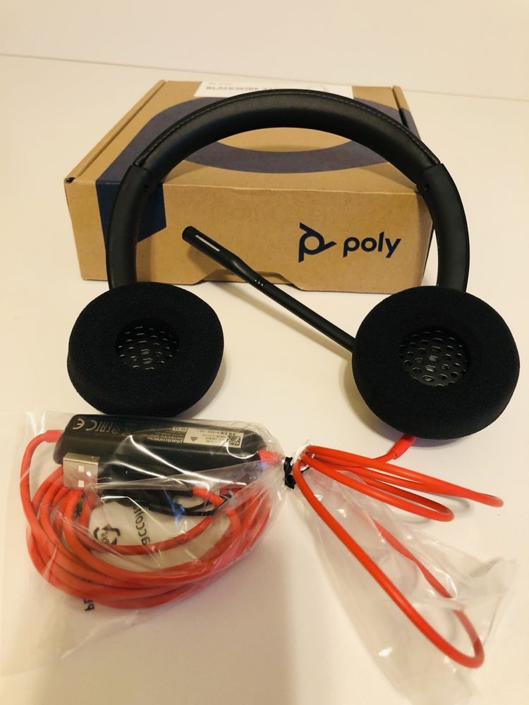 Провідна компʼютерна гарнітура Plantronics Poly Blackwire 3320