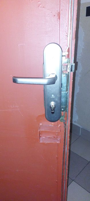 Szafa metalowa/ pancerna na narzędzia/ dokumenty