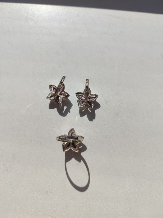 Набір колечко 17-17,5 та кульчики срібло із золотими пластинами