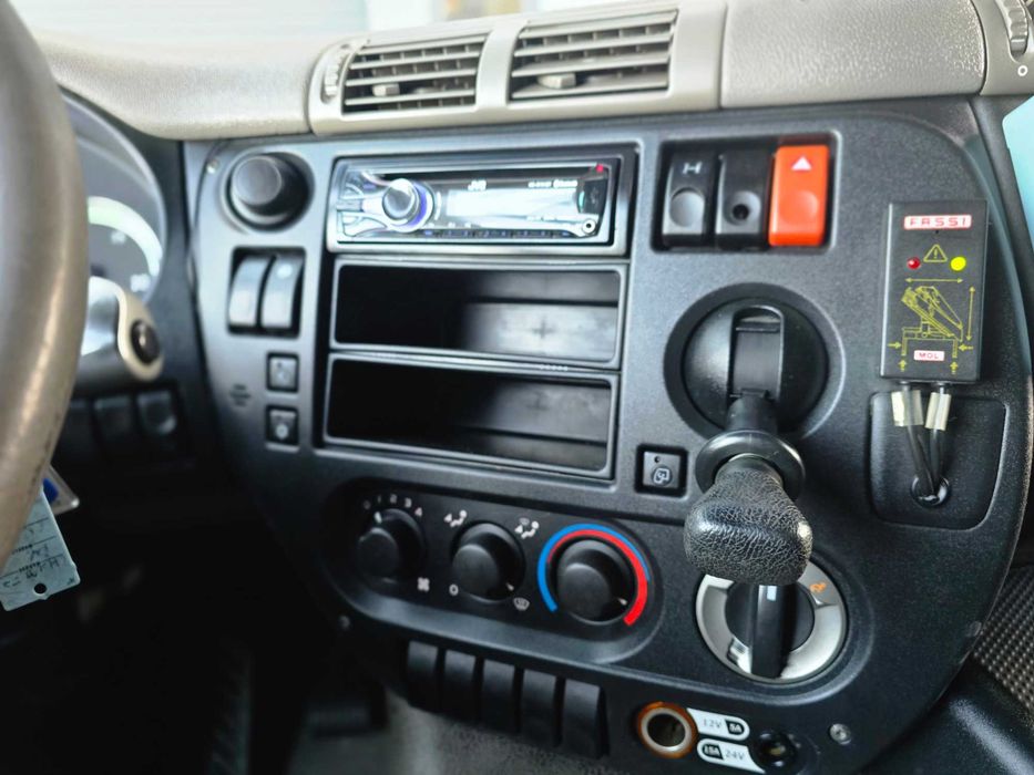 DAF FT CF85.410 | тягач | кран-маніпулятора