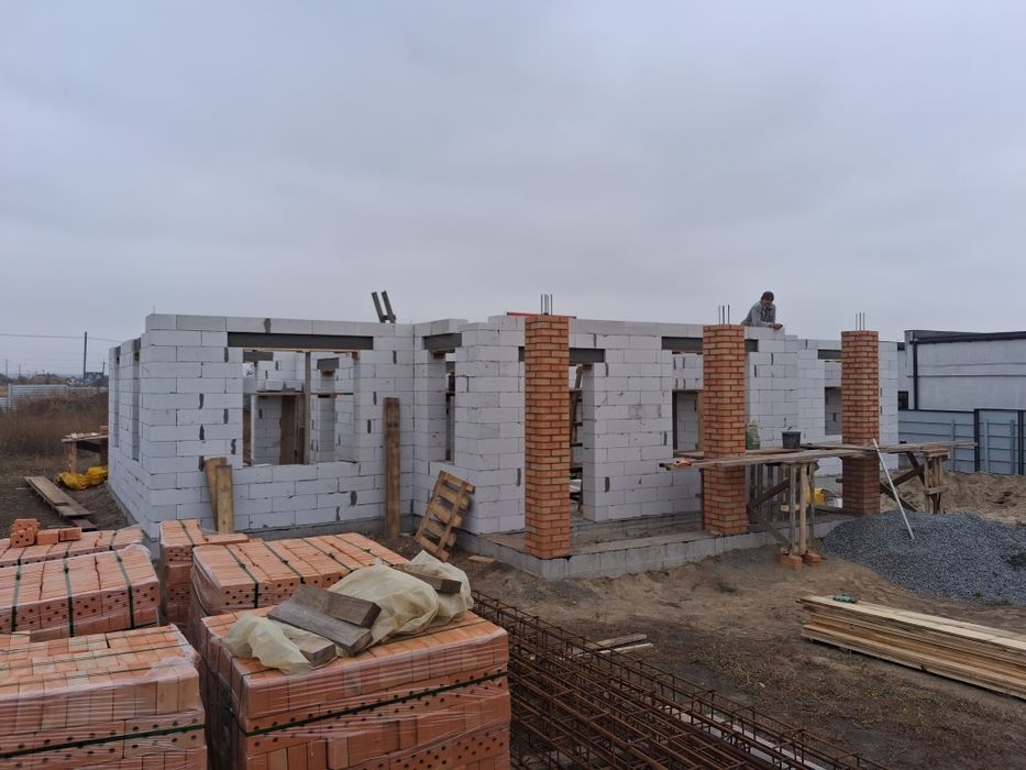 Каменщики. Бетонирование.Кровля