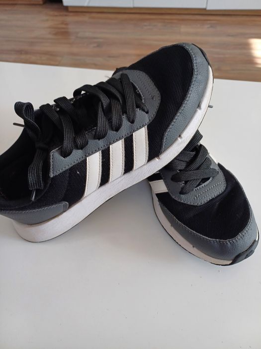 Buty Meskie Adidas Sneakersy  r. 40 i 1/3