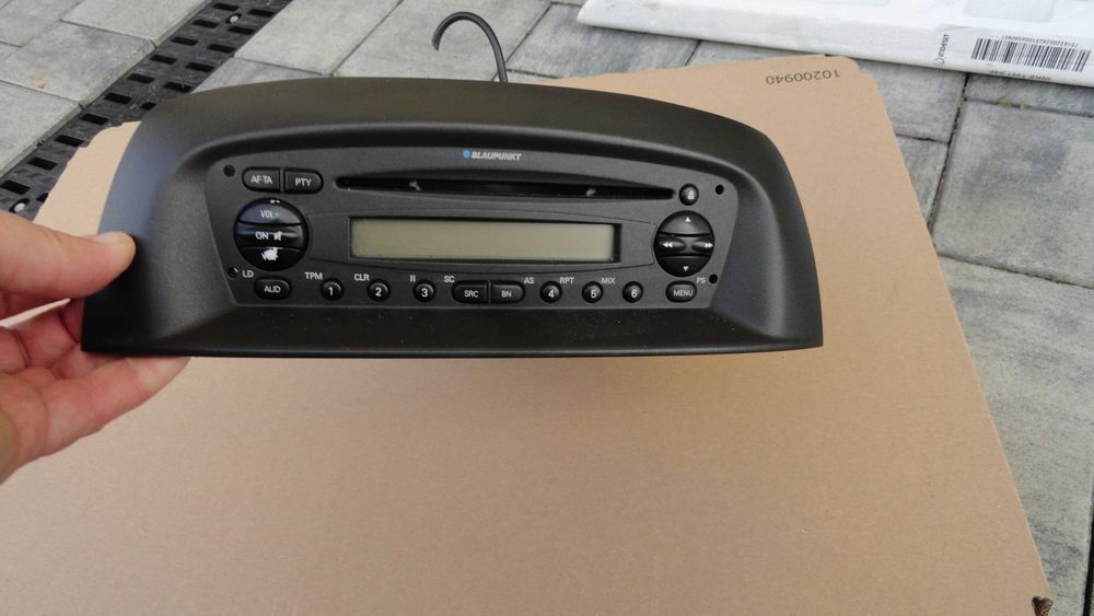Radio Samochodowe Punto 2 Cd oryginalne Blaupunkt