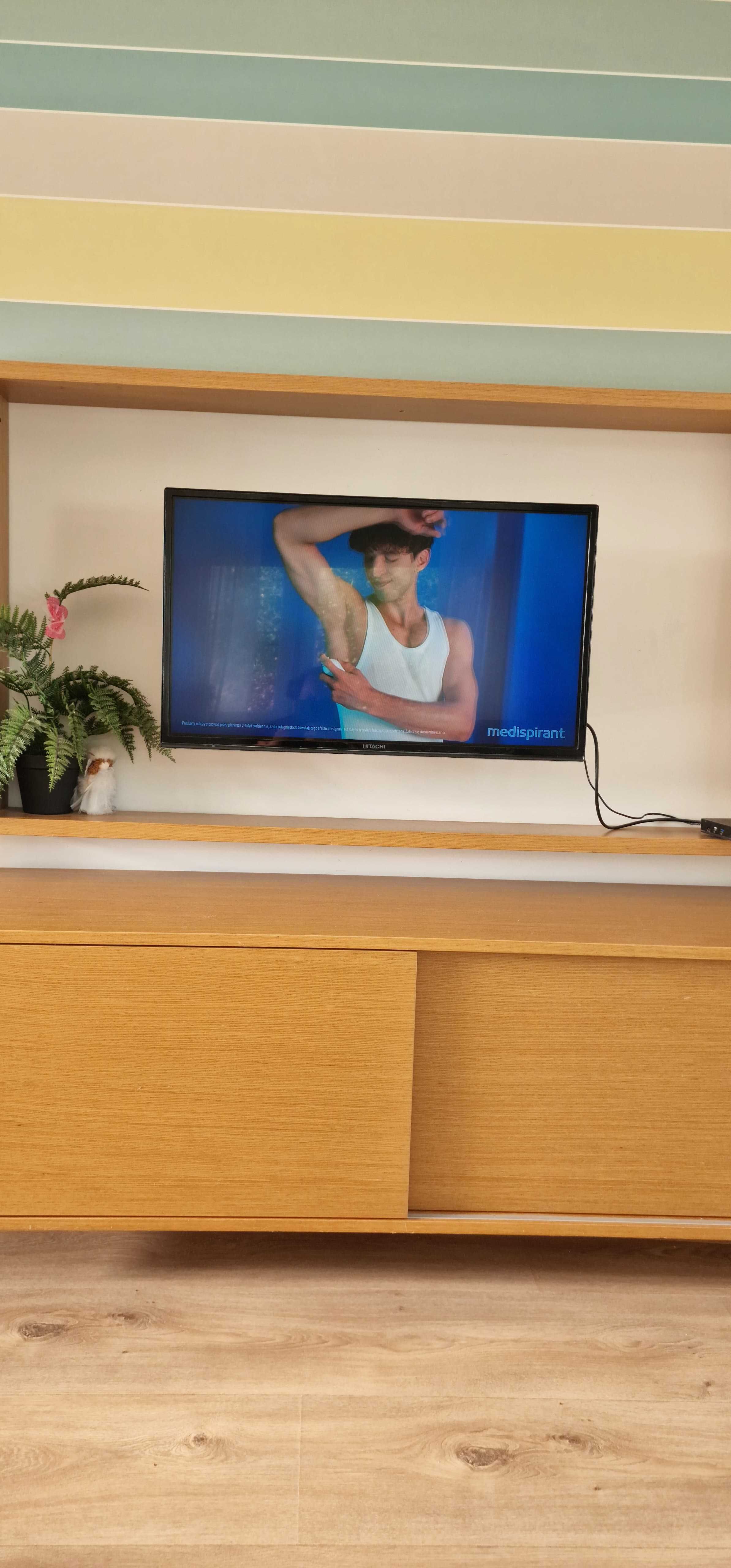 Telewizor LED 32 Hitachi cale z uchwytem na ścianę Gwarancja Wysyłka