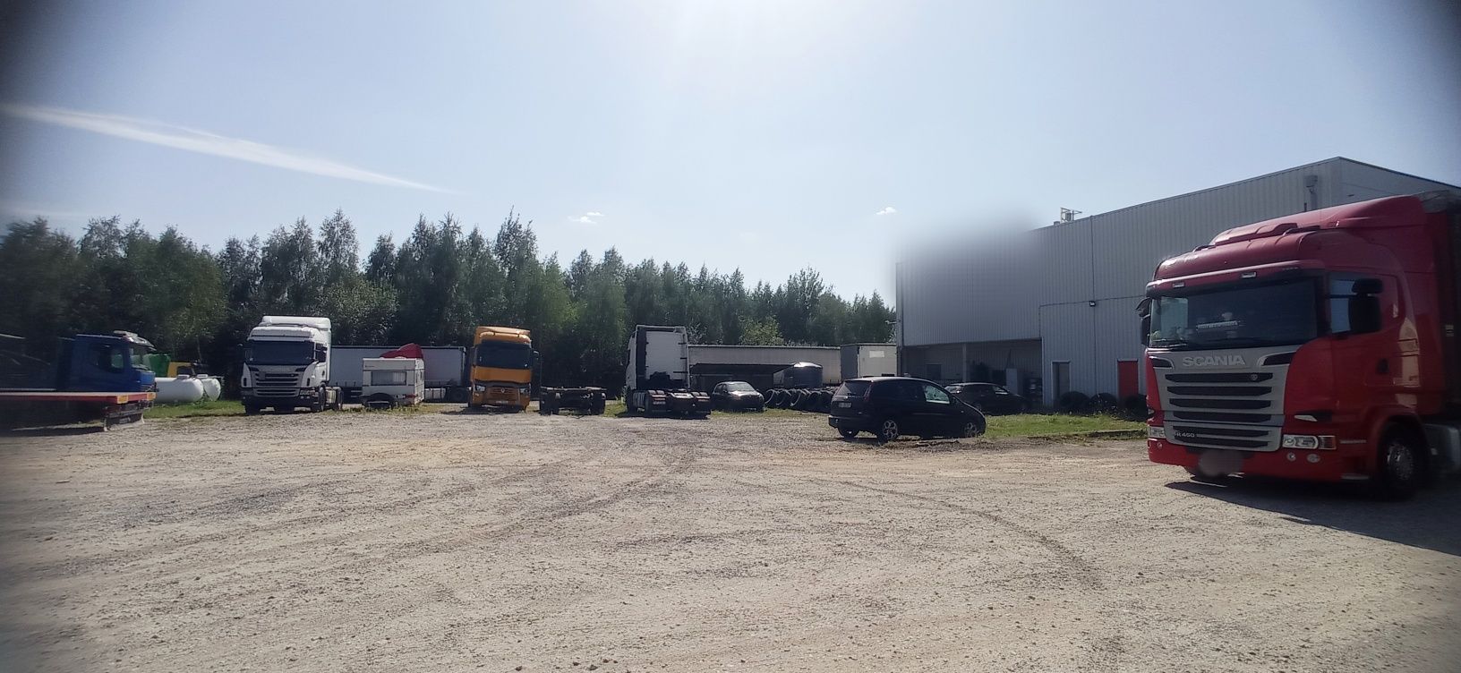 Wynajem lub sprzedaż. Warsztat samochodów ciężarowych. Duży plac. Tani