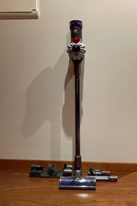Dyson V8 Advanced