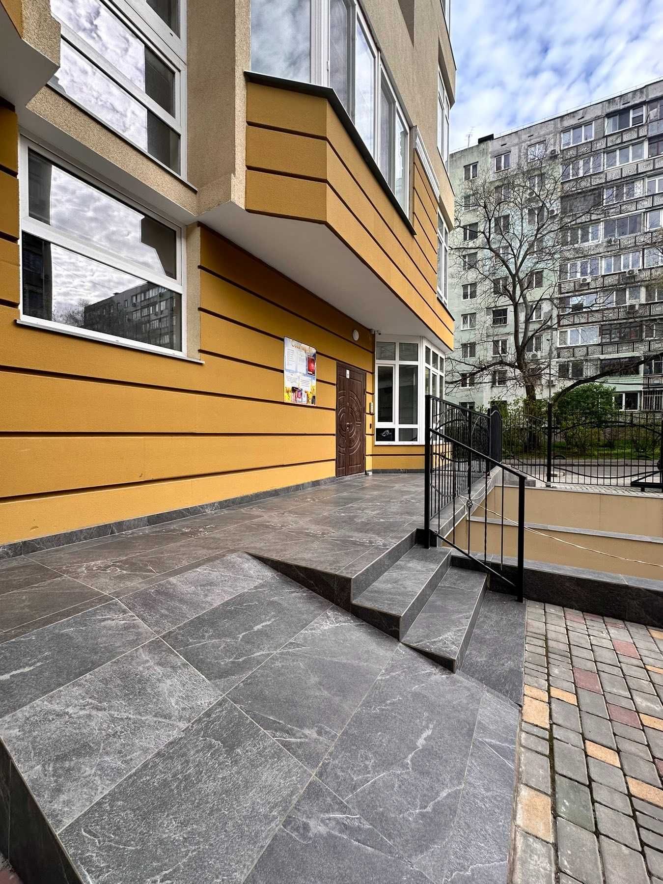 Срочная продажа! 1 ком квартира 44м2 ЖК Солнечный/Аркадия 41990у.е