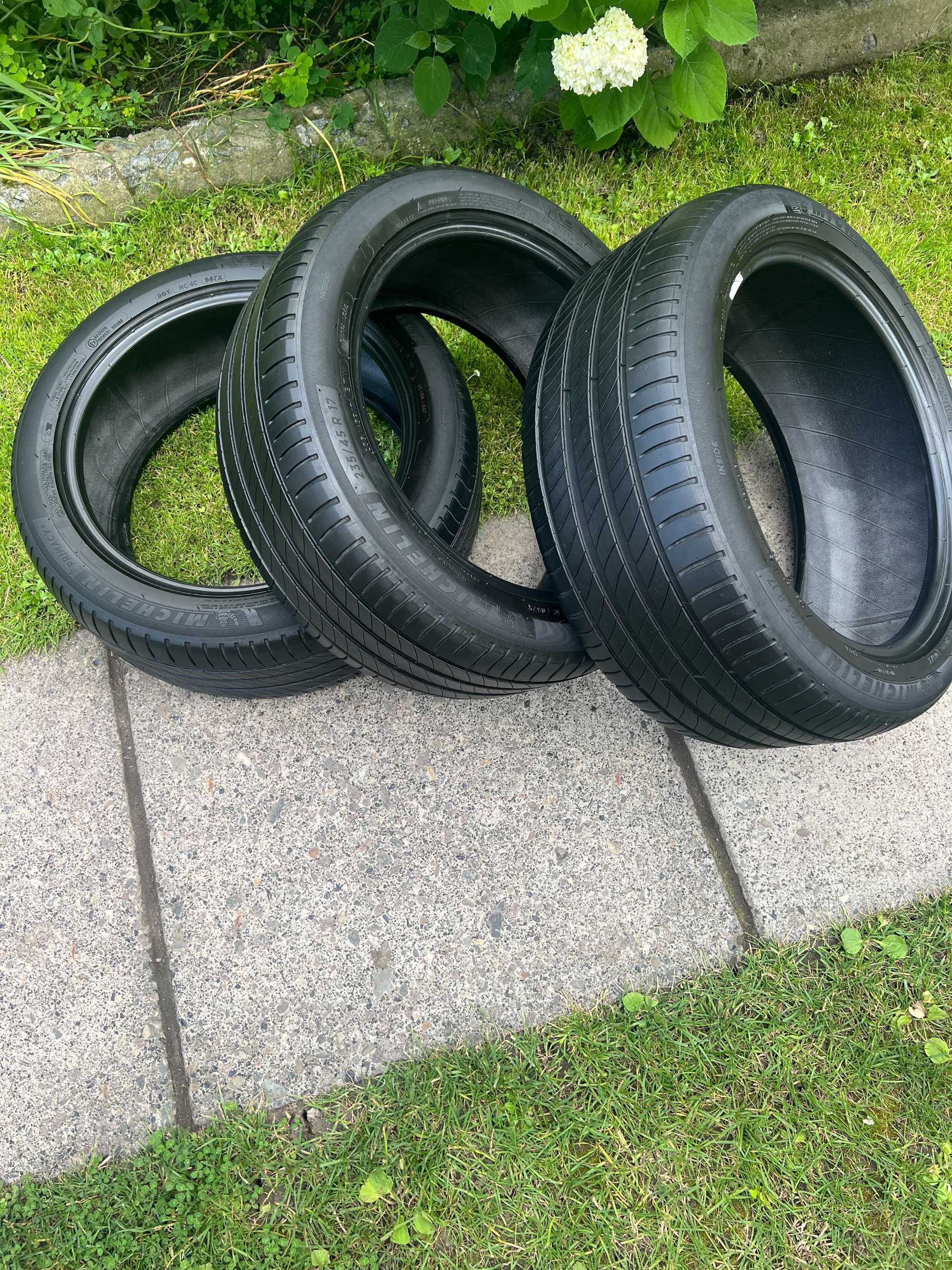 Шини літні Michelin Primacy 4 235/45R17 97W