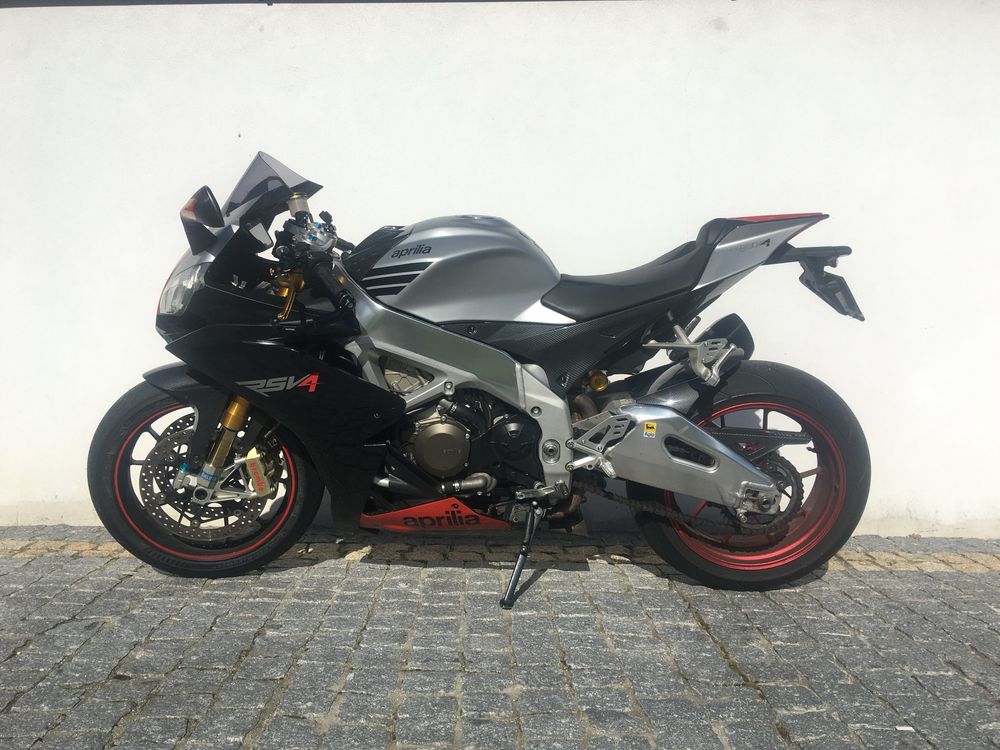 APRILIA Rsv4 factory