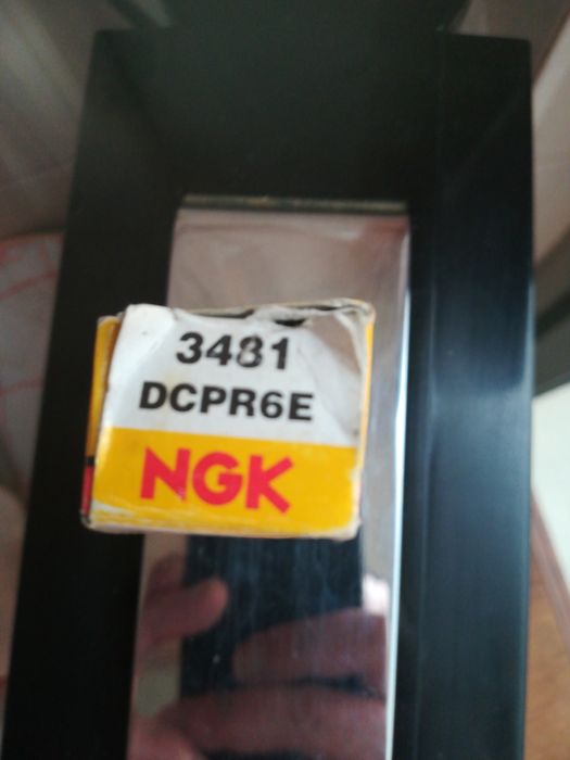2 velas NGK novas