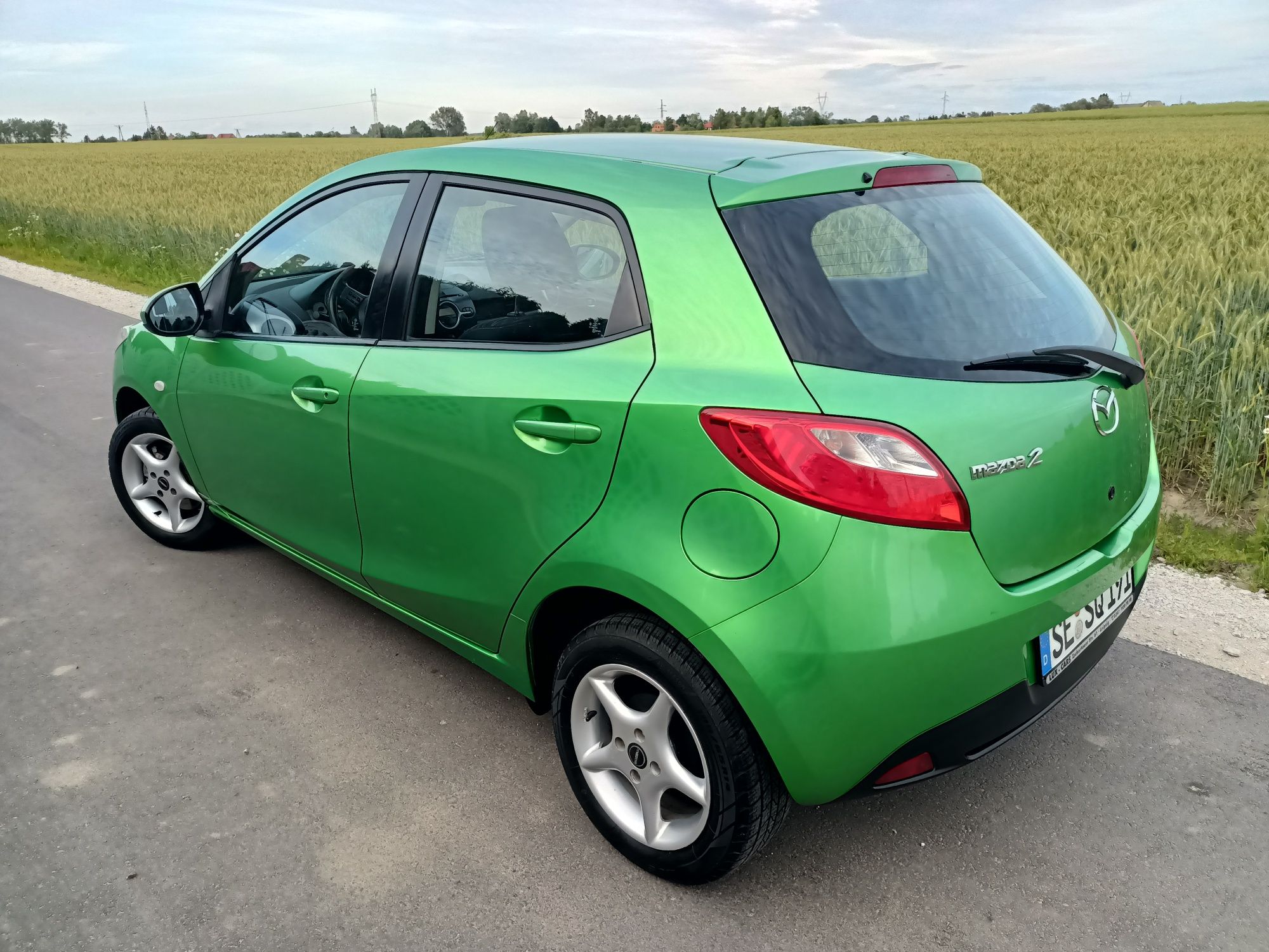 Mazda 2 z Niemiec 1,3 benzyna w super stanie.