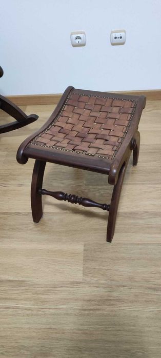 Conjunto - Cadeira de baloiço + Banco de descanso