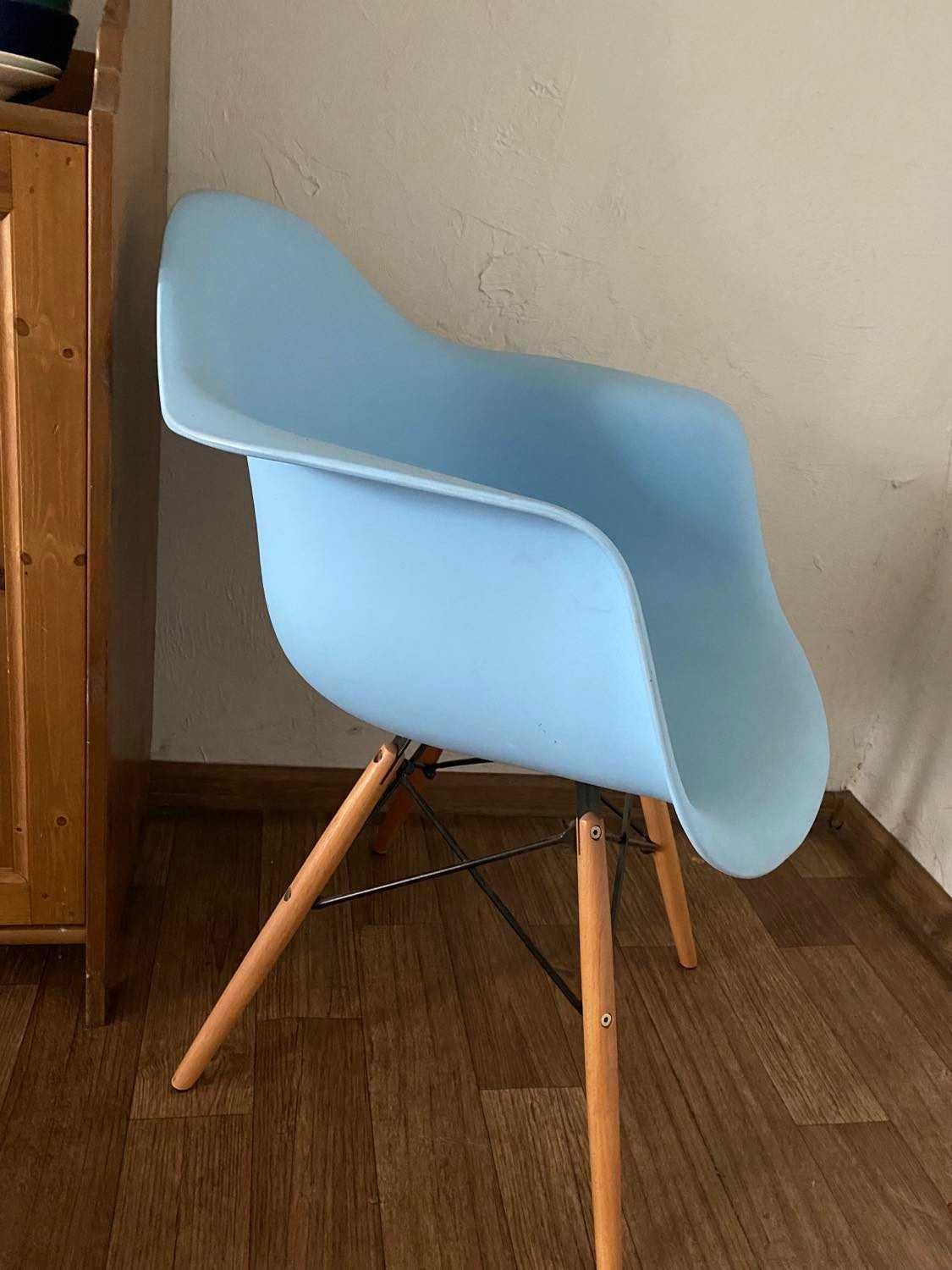 krzesło fotel plastikowy błękit
