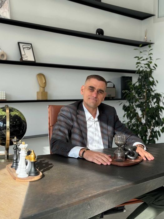 Психолог / Гіпнотерапевт