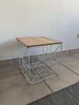 Banco de apoio cubo sala