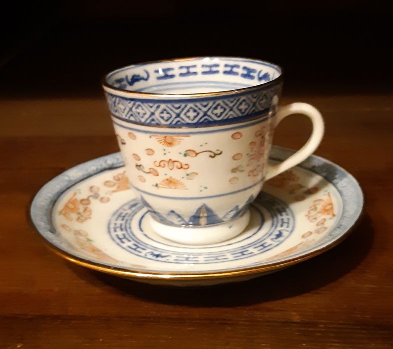 Zestaw 6 filiżanek ze spodeczkami z chinskiej porcelany