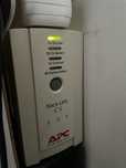 APC Back-UPS 500 ДБЖ для ПК