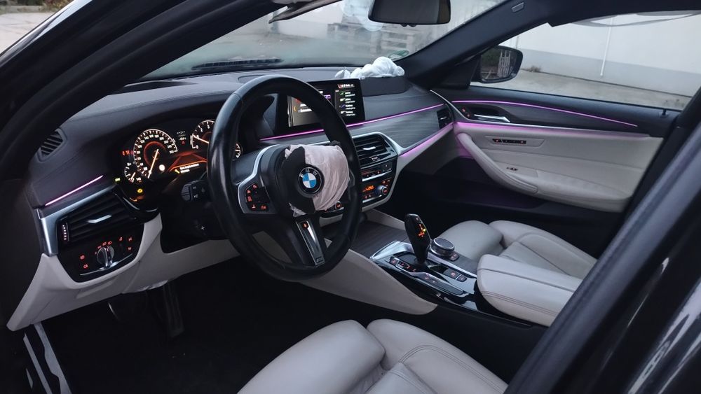 BMW 5 G30 530i M-PAKIET Dociagi HEAD UP RADAR Kamery 360 HARMAN Zareje