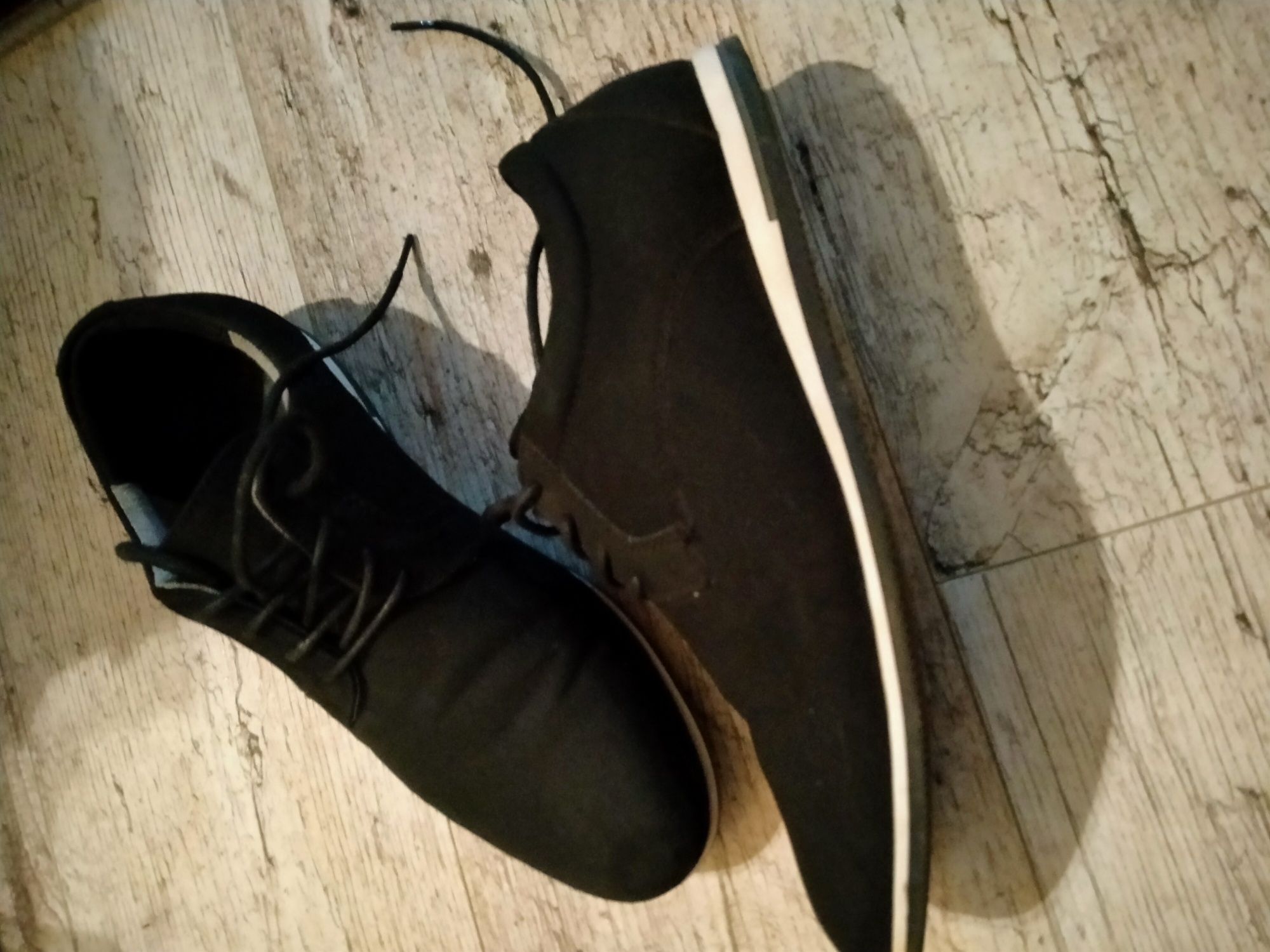 Sprzedam buty wizytowe