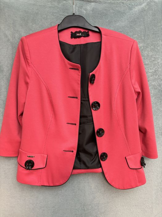 Śliczna marynarka J&R