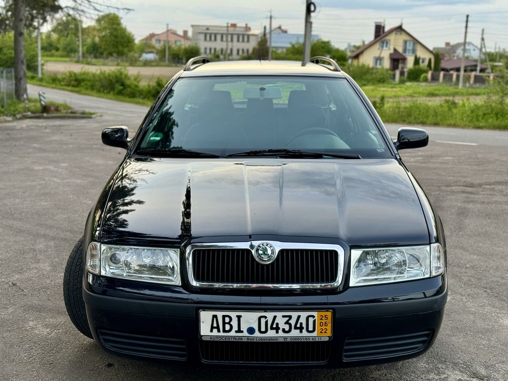 Skoda Octavia Tour