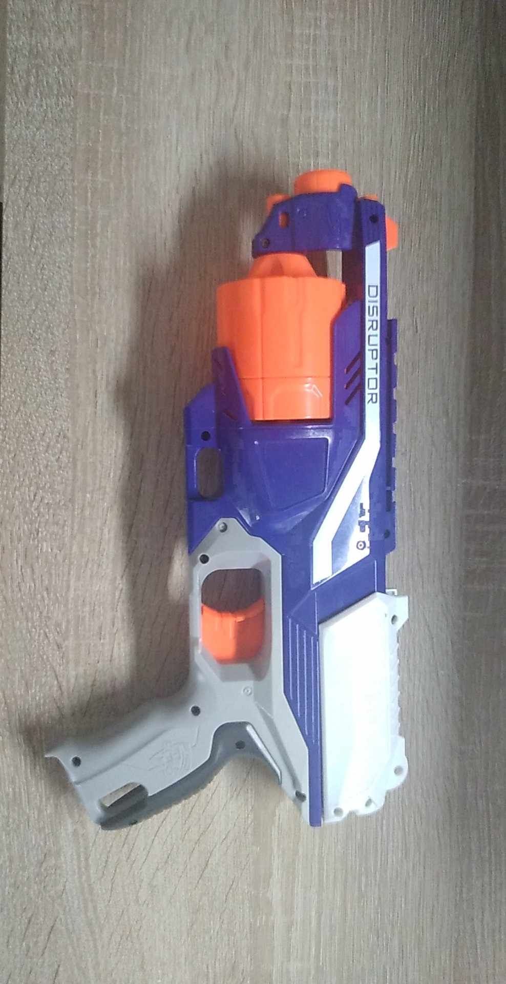 Pistolet na strzałki nerf