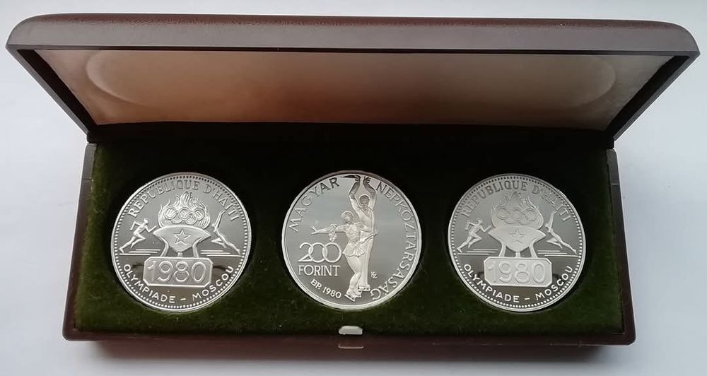 Набір срібних монет Олімпіада Лейк - Плесіді 1980 р - 1977р. 59 грам.