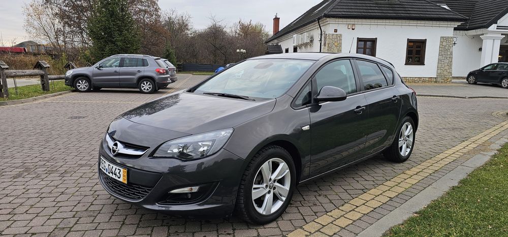 Opel Astra 1.4Turbo 140tyś