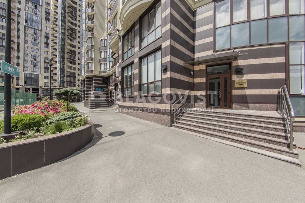 Продаж офісу представницького рівня. Печерськ . Тютюнника