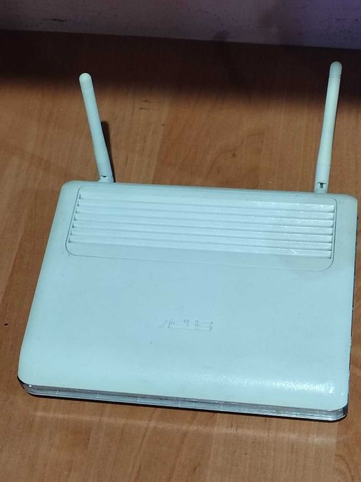 Роутер Asus DSL-N11
