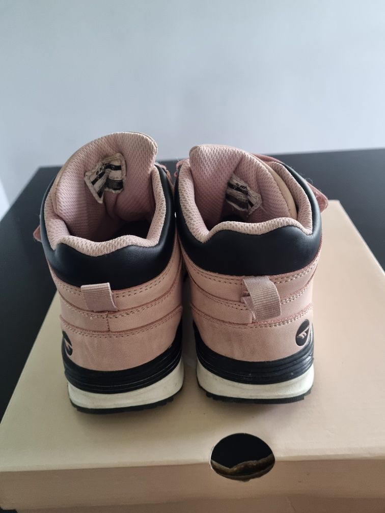 Zimowe buty HI-TEC