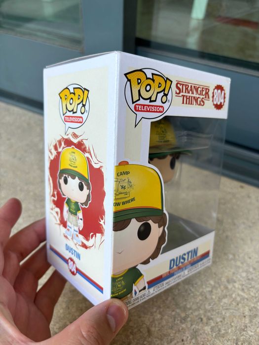 Funko POP Television Stranger Things 804 "Dustin" - Novo, Selado