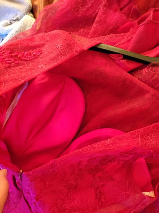 Bordowa suknia r. 38/40