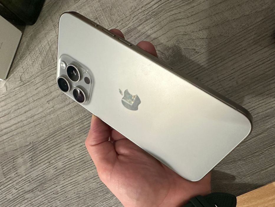 Iphone 15 pro max 256 gigas