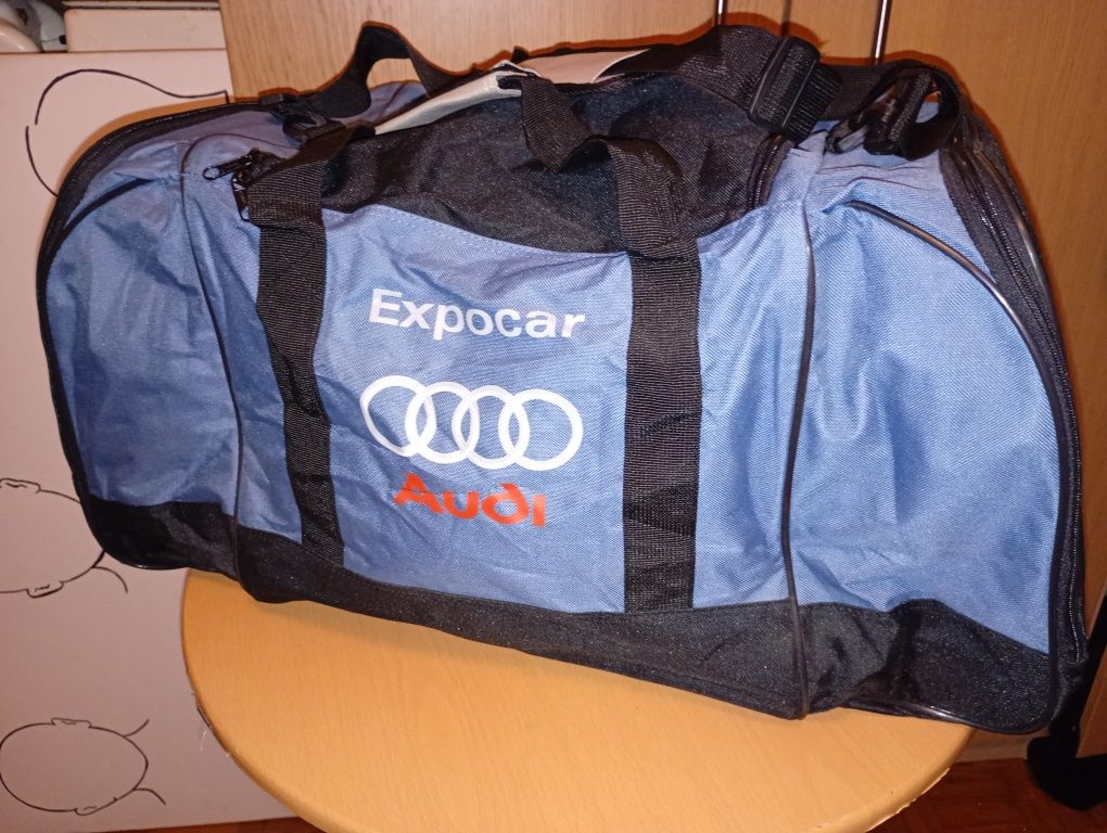 Saco Viagem marca Audi novo