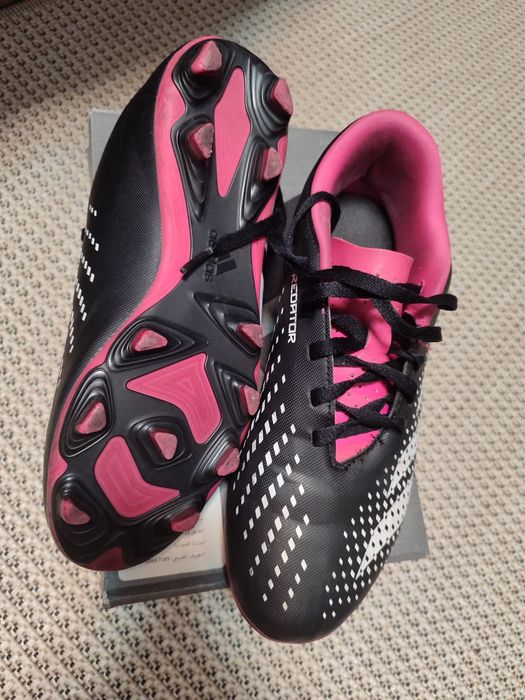 Футбольні бутси Adidas для хлопчика