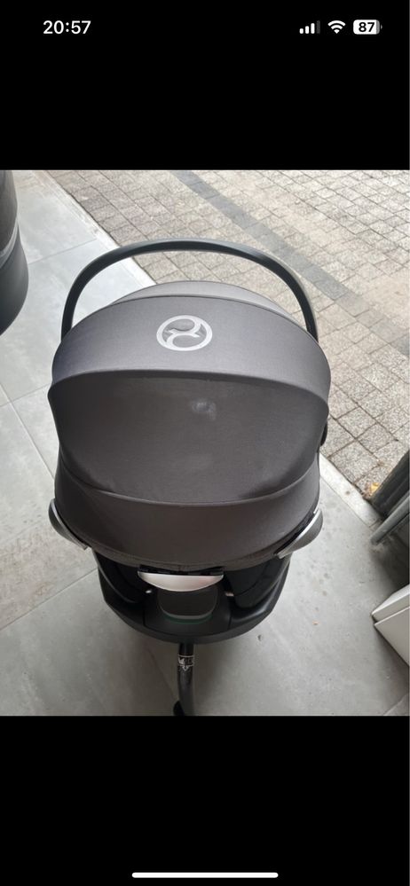 Fotelik samochodowy Cybex cloud q- 13 kg + baza