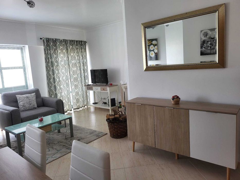 Alugo T2, próximo da escola Secundária Damião de Goes.