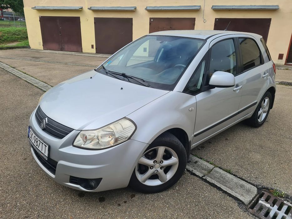 Suzuki SX4 Krajowy zadbany tylko 153000 km bogata wersja