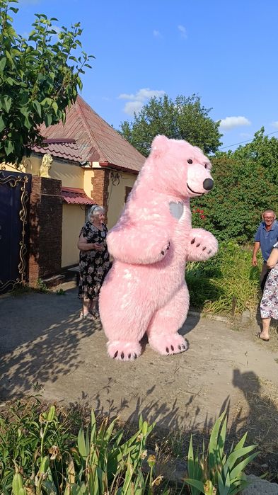 Аніматори,Рожевий та білий Ведмідь,Лабубу,Зайка,пес Патрон,Киця,Тедді