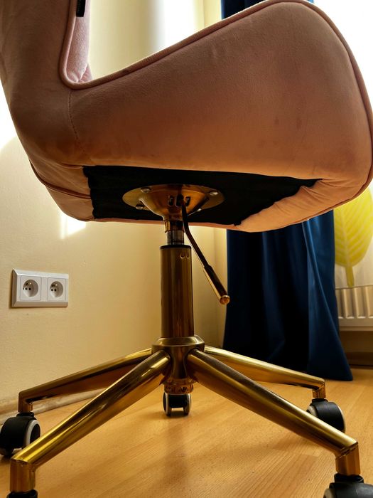 fotel kosmetyczny HROVE FORM