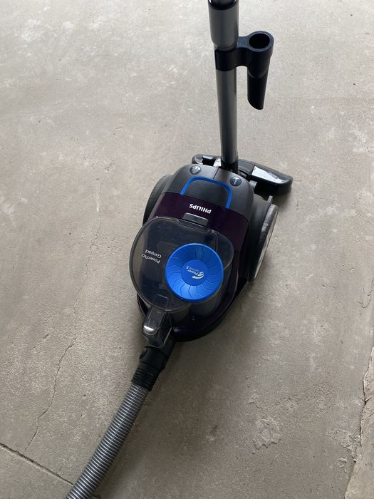 Пилосос FHILIPS PowerCyclone 5