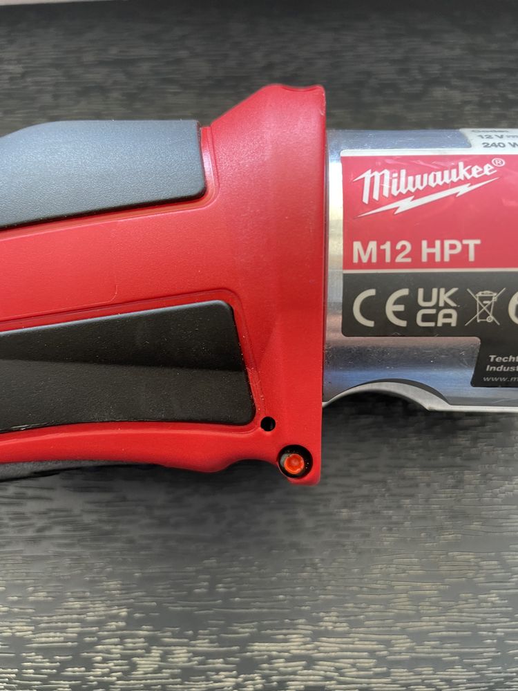 Zaciskarka Elektrohydrauliczna Do Rur Milwaukee M12 HPT-202C Nowa2024