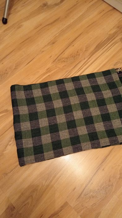 Gruby materiał w kratę