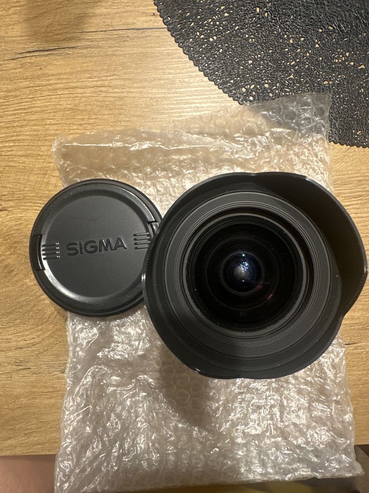 Obiektyw sigma  12-24